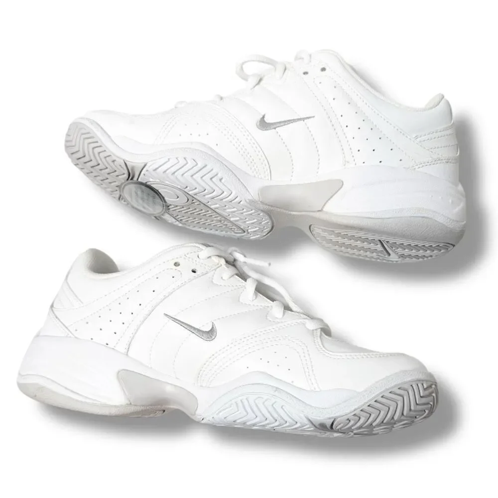 Nike City Court Perforated White Leather Sneakers Tennis Women’s Shoes Size 7